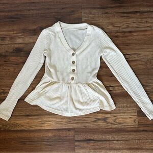 Emery Rose Flirty Ruffle Button-Up Women's Top Small cream waffle date boho NWOT